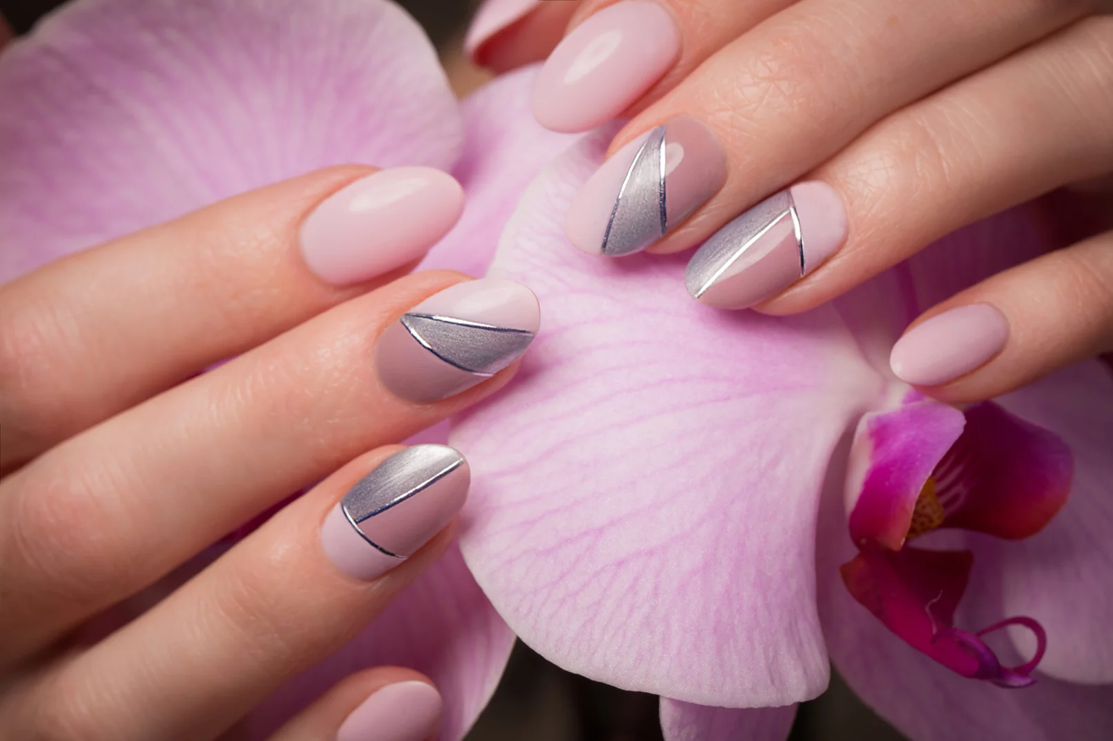 Kalys nails and beauty esthéticienne, manucure, saint symphorien sur coise, saint martin en haut, aveize, coise, pomeys